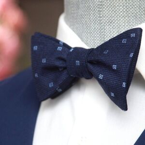 New Camellucci Men's Self tied Bow‎ Tie Navy Polka Dot Adjustable 14"-20"